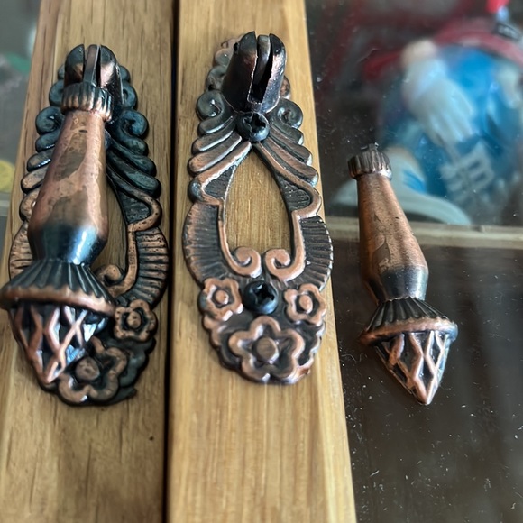 20 Toy M&M Figures with Oak Cabinet - Picture 6 of 6